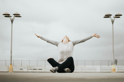 4 Onerous Classes We All Study by Letting Go in Life
