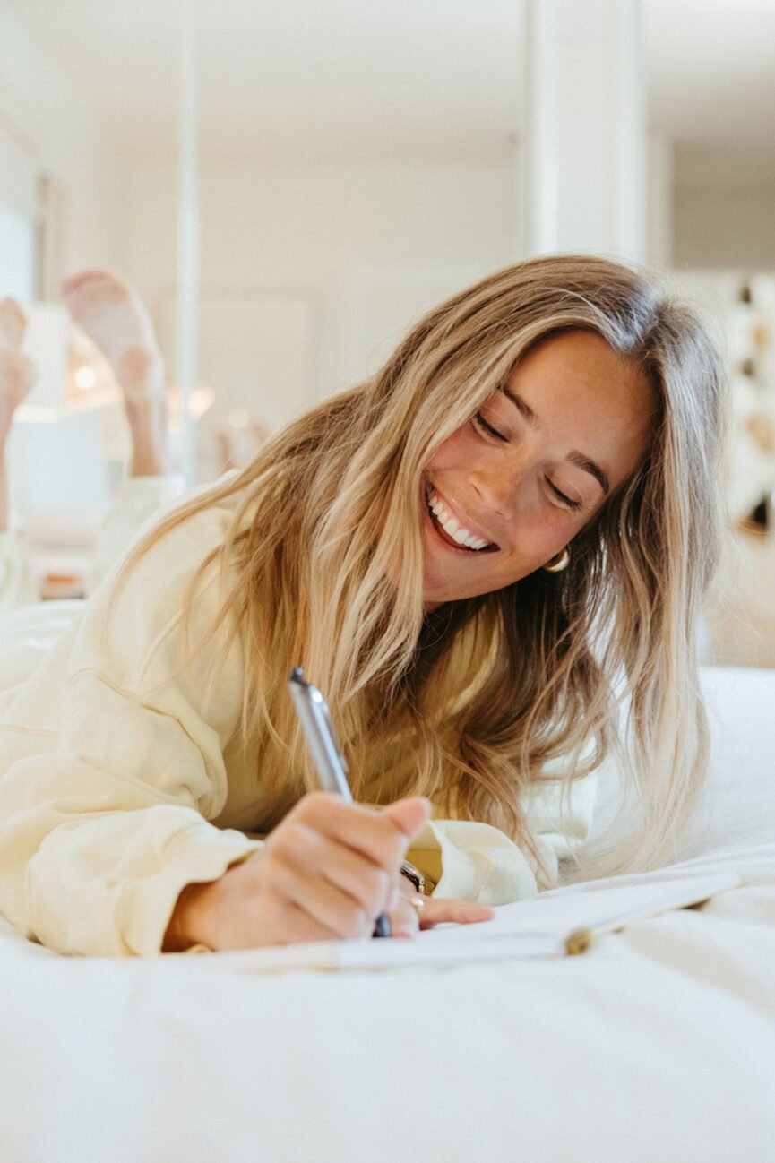 The way to Begin a Pleasure Journal and Seize Life’s On a regular basis Magic